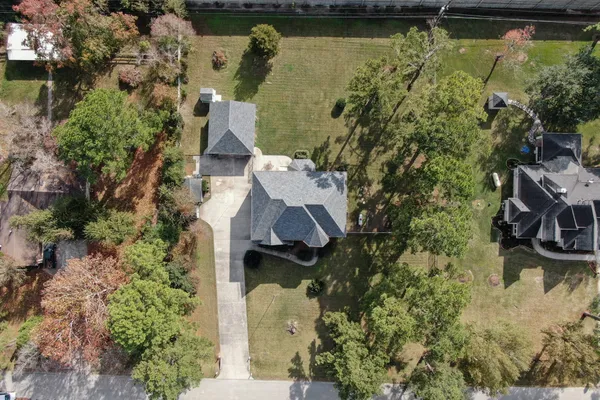 13415 LUCIEN LN