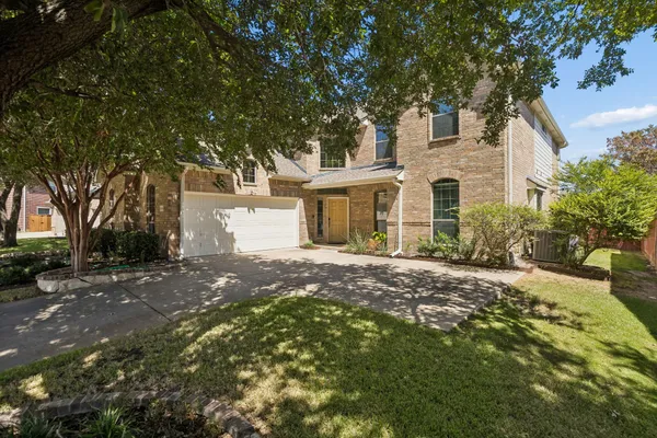 608 SADDLEHORN DR