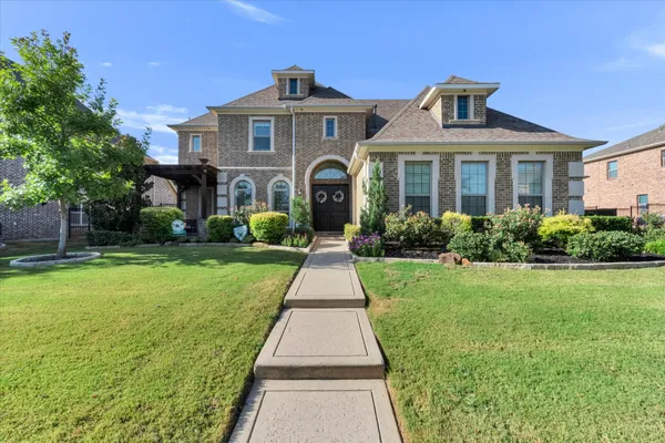 309 SAINT TROPEZ DR