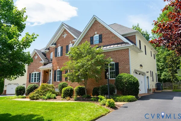 2013 GREY OAKS PARK LN