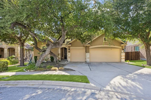 3302 MOSSY GROVE CT