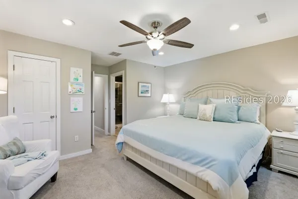 113 SHIPYARD DR 109