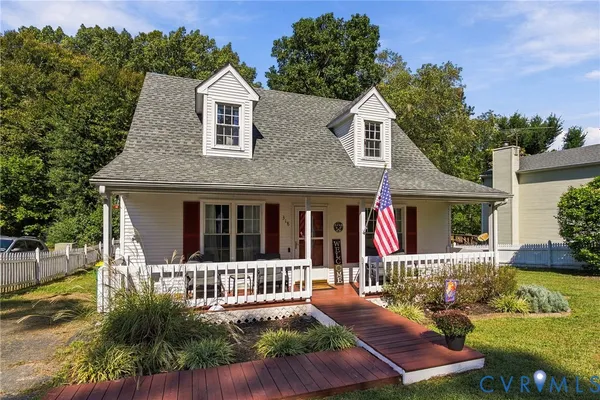 318 BULL RUN DR