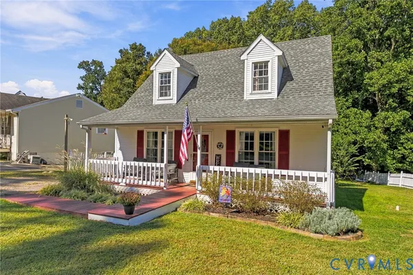 318 BULL RUN DR
