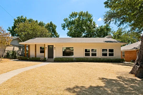 4462 PRESTON CIR