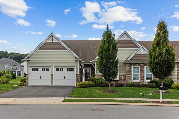 1524 BLOOMFIELD WAY