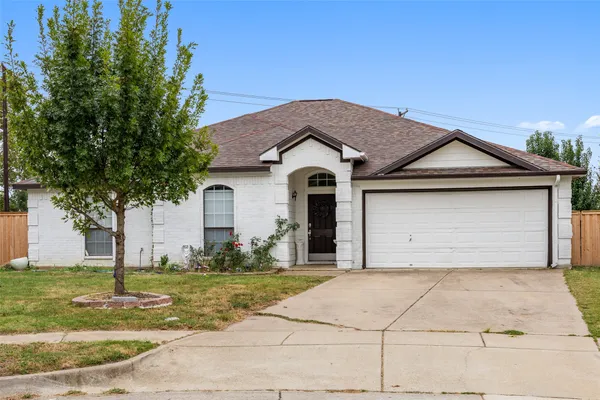 1112 FAWN MEADOW TRL