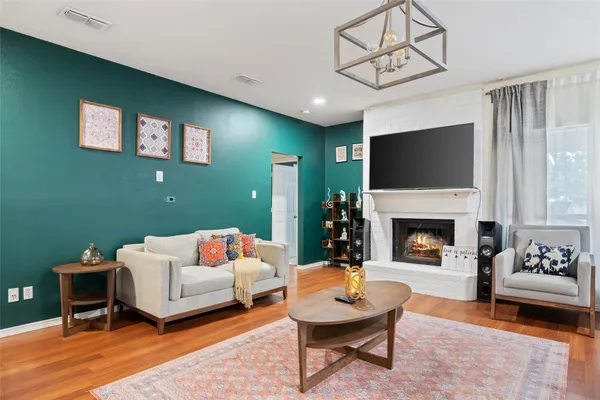 1112 FAWN MEADOW TRL