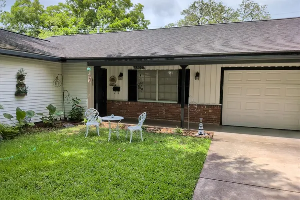 1500 ANDREA DR