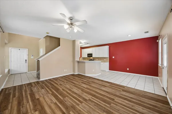 341 CAPELLA OAKS LN
