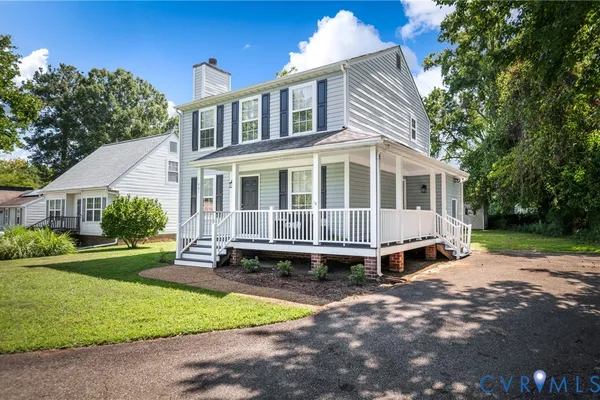 401 SEVEN PINES CT