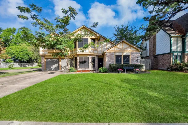 10214 WAVING FIELDS DR