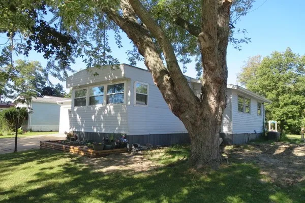 72 W CANYON DR