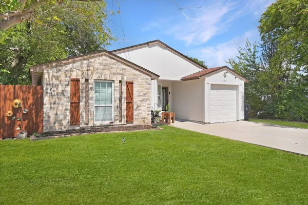 2111 SHARPSHIRE LN
