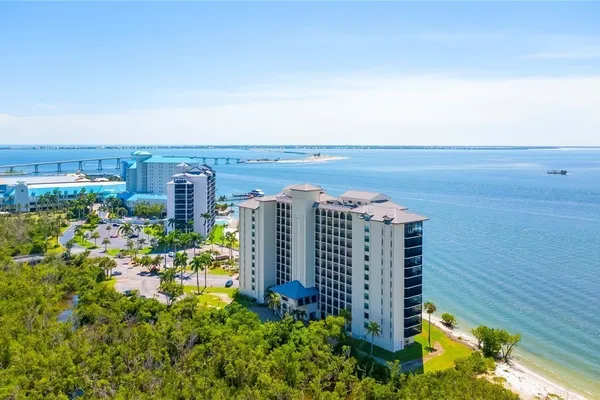 17080 HARBOUR POINT DR 916