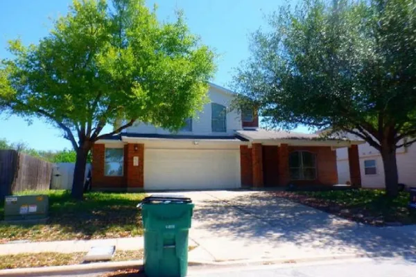 12929 WAYNE SPUR LN
