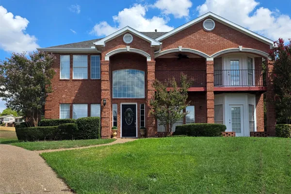316 HARBOR LANDING DR