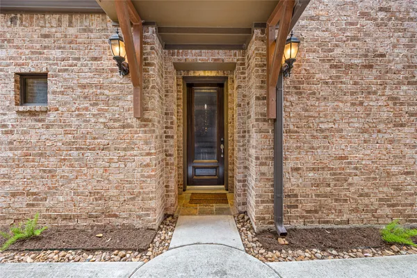 1909 SUMMER ST