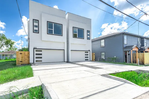 3619 BREMOND ST