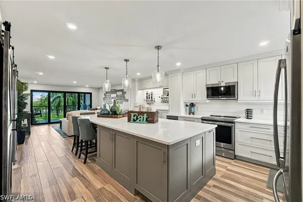 226 3RD ST 215