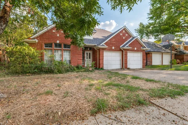 3312 PAINT BRUSH LN