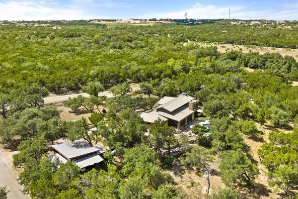 10598 DAVY CROCKETT DR