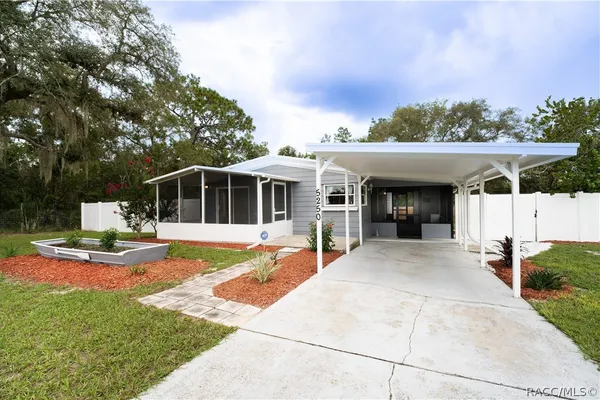 5250 W ROLLING VIEW PL