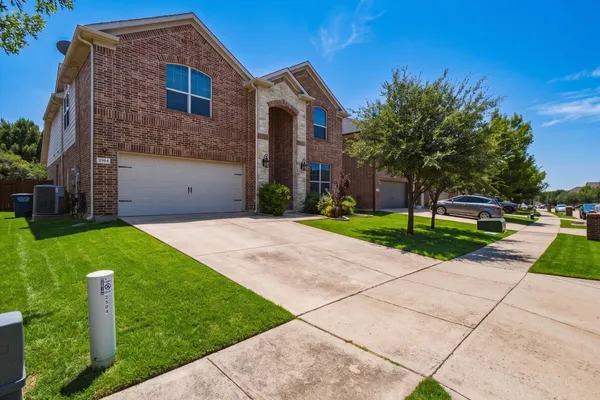 2364 RANCHVIEW DR