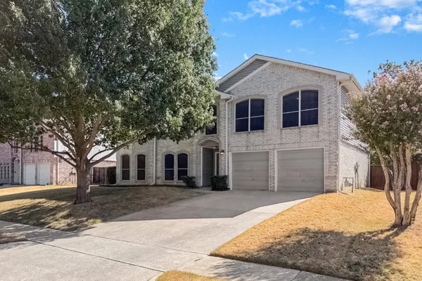 2711 VISTAVIEW DR