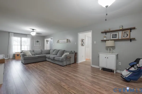 12501 CAMERON BAY DR