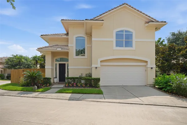 320 HARBORSIDE CIR