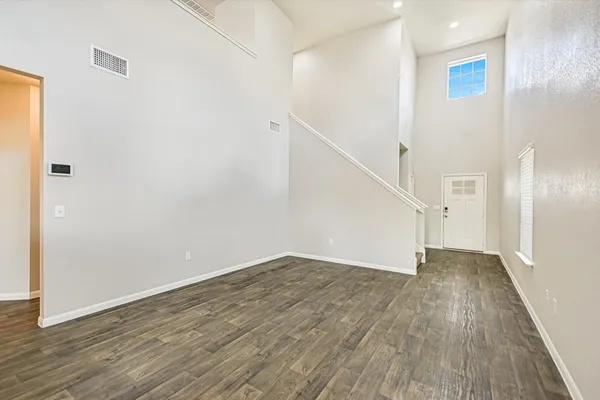 3417 COUCH DR