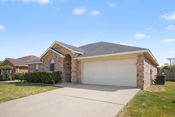 360 MCMURTRY DR