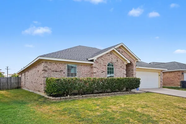 360 MCMURTRY DR