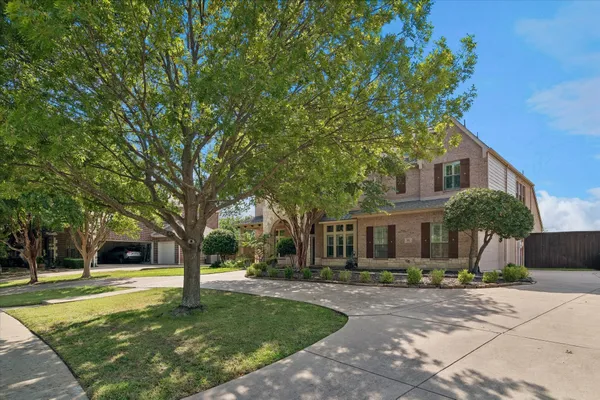 801 OWL CREEK DR