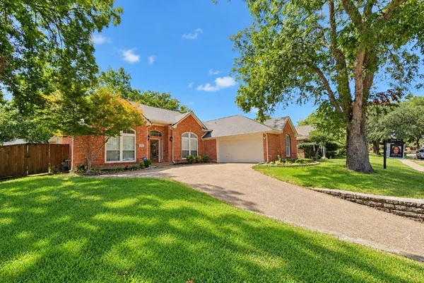 4213 PECAN GROVE LN