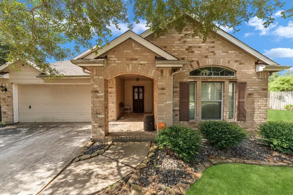4208 PARRY DR