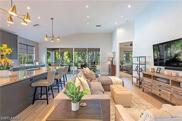 7115 WILD FOREST CT 201