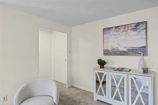 4601 FIFTH 525