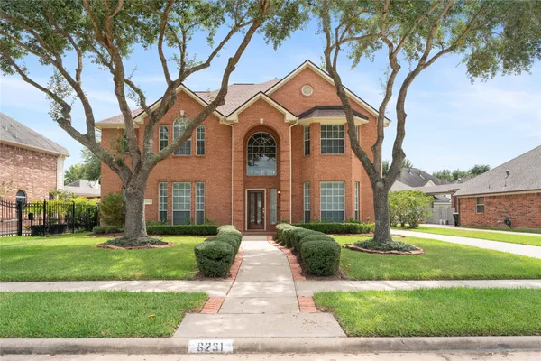 6231 SURFSIDE LN