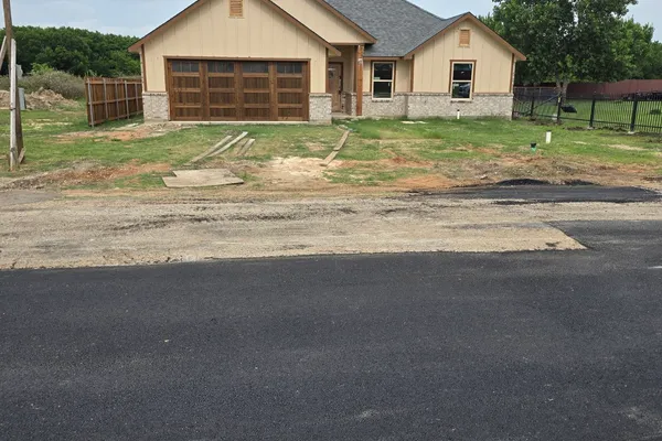 9401 CLAUDIA DR
