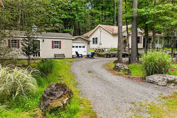 212 EYOTA DR
