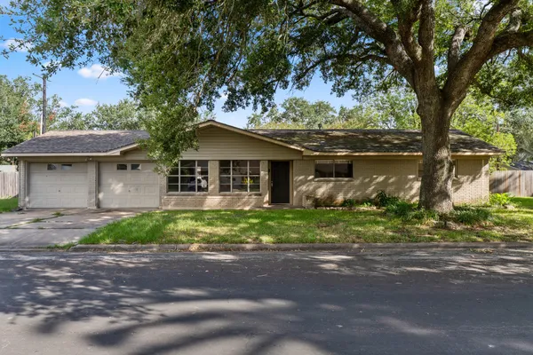 2909 LA VISTA AVE