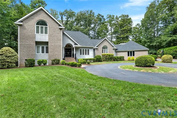 17 QUAIL RUN DR