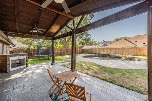 7536 OAK PARK DR