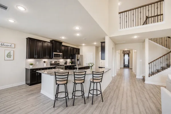 5319 LAUREN MANOR DR