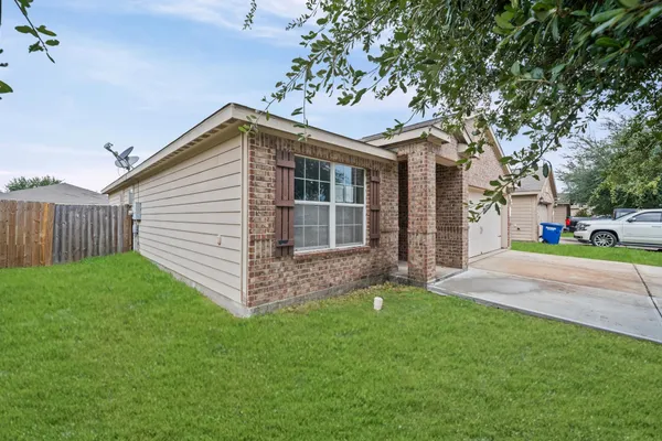 907 MARIGOLD RD