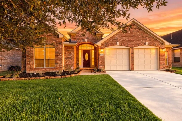 6403 PINYON TRAIL DR