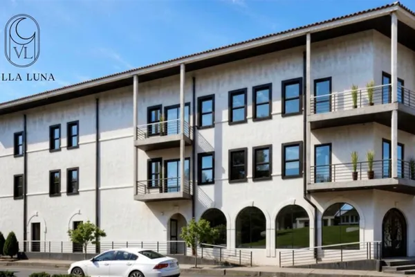 76 MAIN ST 6