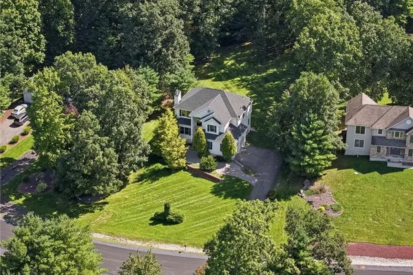 148 ARBOR WAY